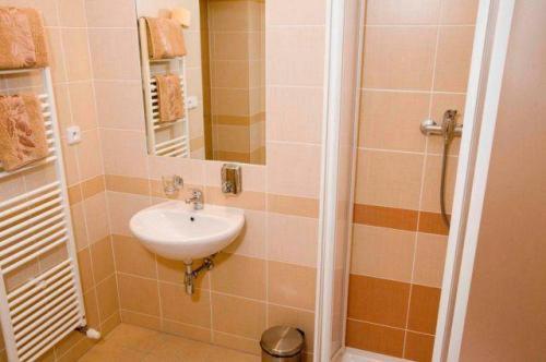 Hotel Satyam Brno Room photo